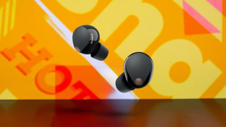 Best Sony earbuds deal: Over $100 off Sony XM5 earbuds