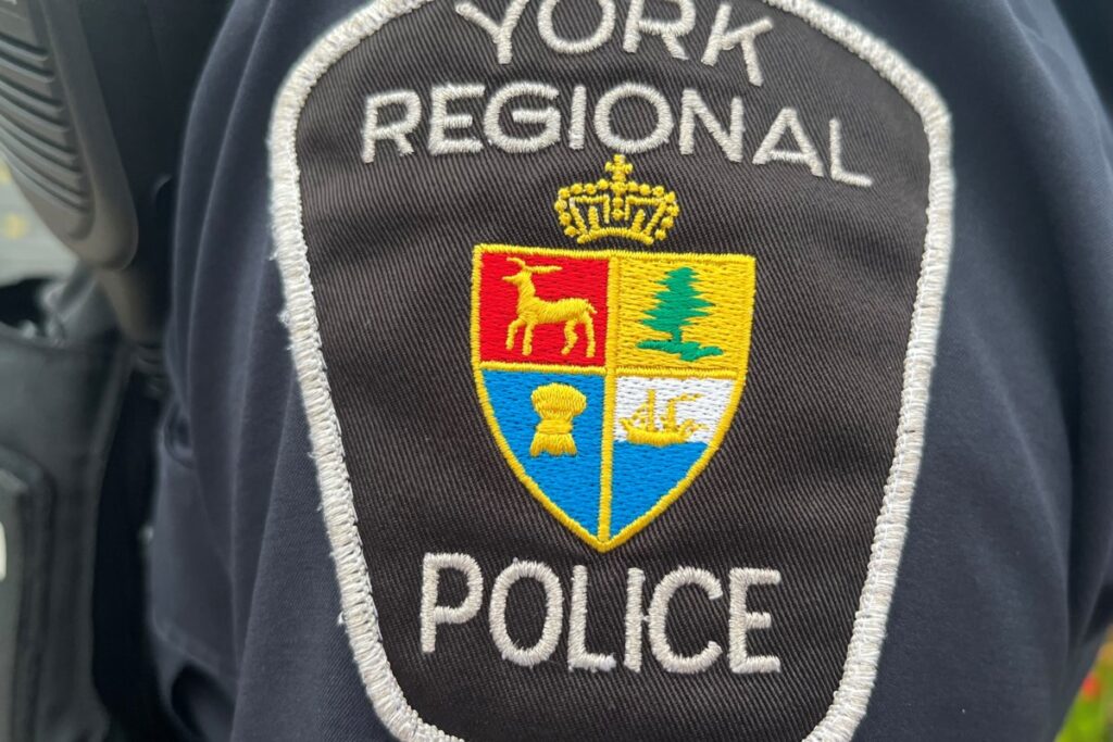 Accounting firm employee assaulted during daylight robbery in Markham