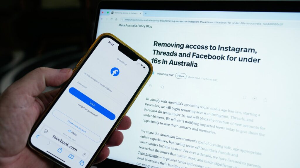 Australia to double potential fines over child social media accounts