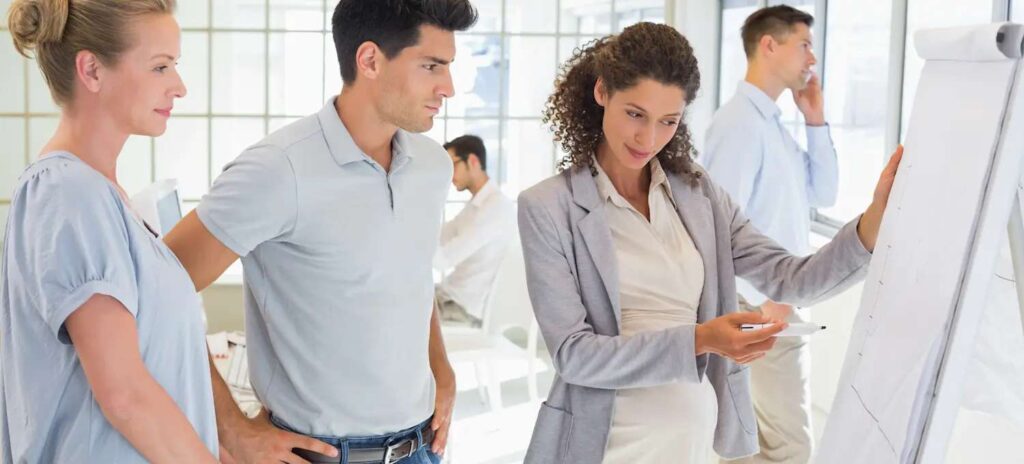 10 Nontechnical Cybersecurity Jobs 10 Nontechnical Cybersecurity Jobs