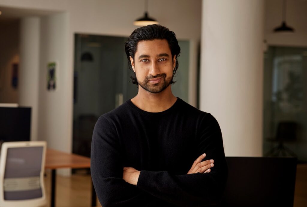 AWS is helping vibe-coding startup Superblocks, and the implications are big | TechCrunch AWS is helping vibe-coding startup Superblocks, and the implications are big | TechCrunch